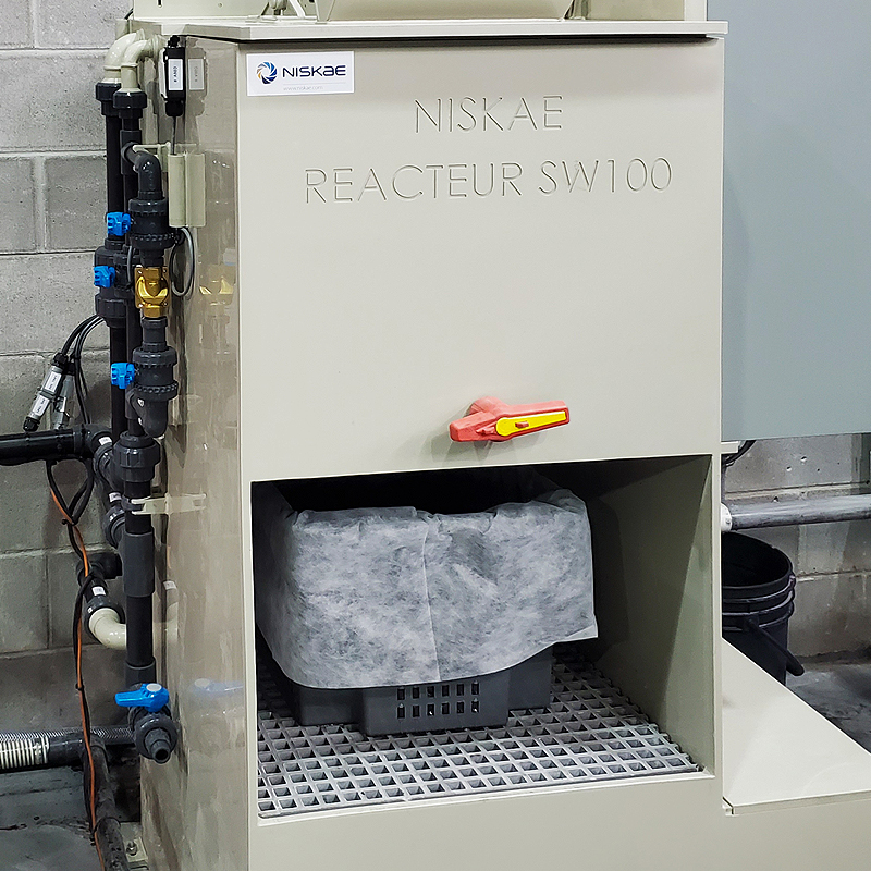 100L flocculation reactor for wastewater treatment in an industrial printing plant